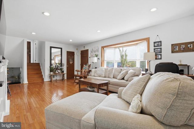 615 MEADOWBROOK RD, East Norriton, PA 19401