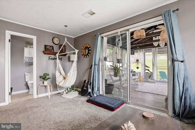 615 MEADOWBROOK RD, East Norriton, PA 19401