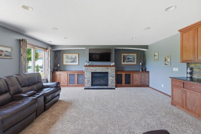 13234 Palisade Street NE, Blaine, MN 55449