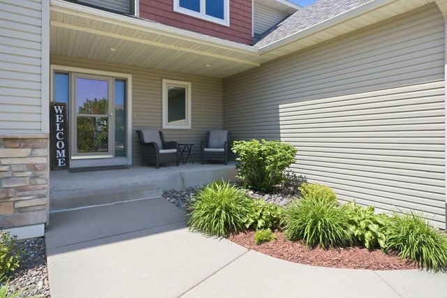 13234 Palisade Street NE, Blaine, MN 55449
