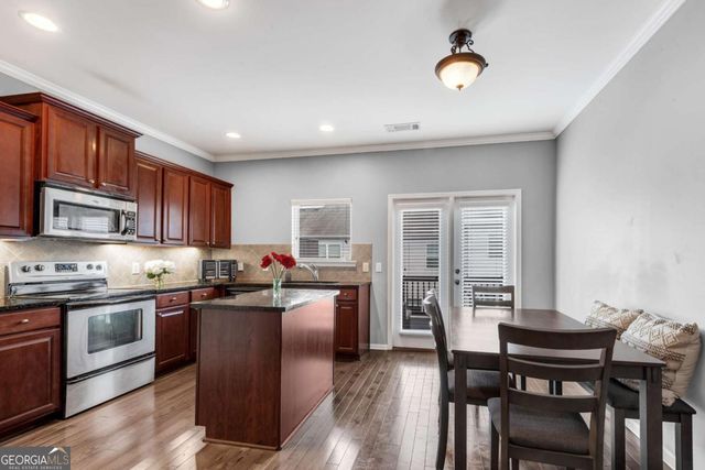 3039 Liberty Way, Atlanta, GA 30318