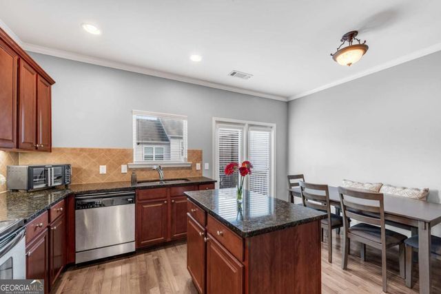 3039 Liberty Way, Atlanta, GA 30318