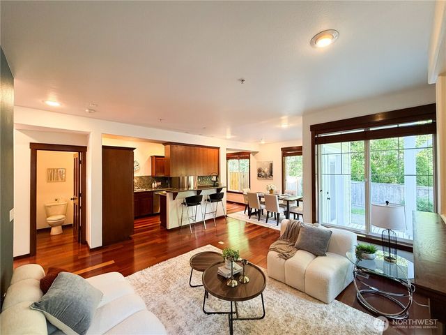 17120 114th Lane SE, Renton, WA 98055