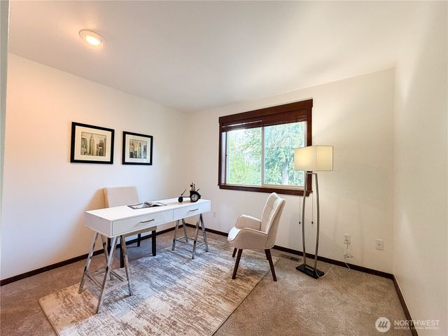 17120 114th Lane SE, Renton, WA 98055