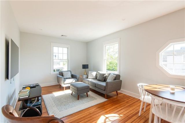 34 Harrison Avenue, Newport, RI 02840