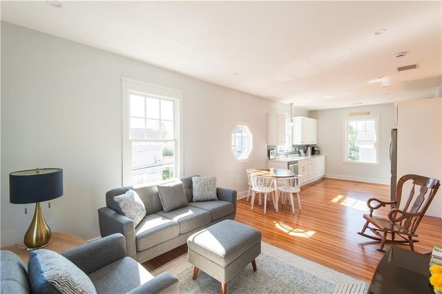 34 Harrison Avenue, Newport, RI 02840