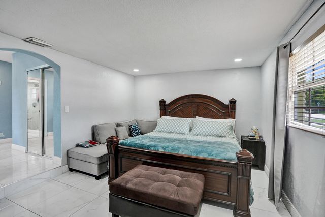 151 NW 21st Street, Pompano Beach, FL 33060