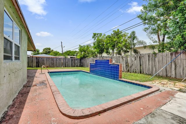 151 NW 21st Street, Pompano Beach, FL 33060