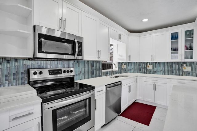 151 NW 21st Street, Pompano Beach, FL 33060
