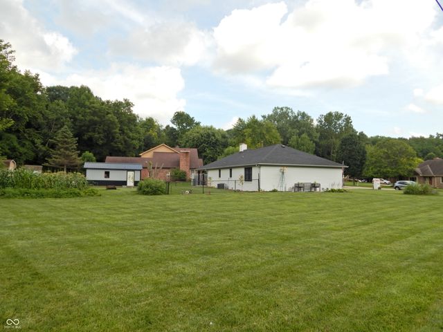 7642 Maxwelton Street, Mooresville, IN 46158