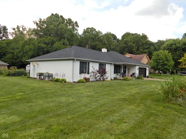 7642 Maxwelton Street, Mooresville, IN 46158