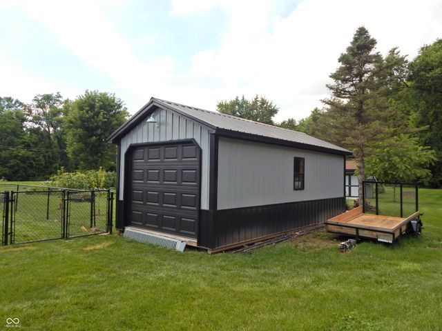 7642 Maxwelton Street, Mooresville, IN 46158