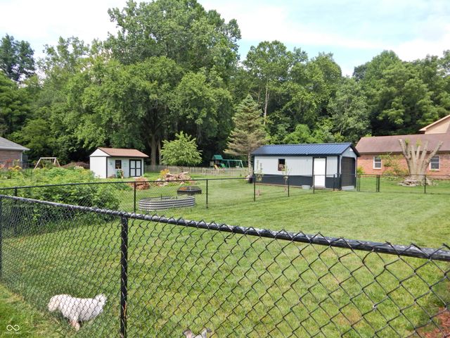 7642 Maxwelton Street, Mooresville, IN 46158