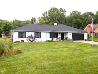 7642 Maxwelton Street, Mooresville, IN 46158