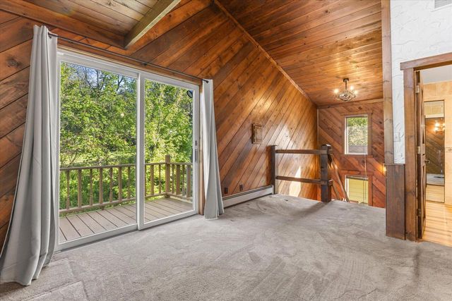 S108W34703 Jacks Bay ROAD, Mukwonago, WI 53149