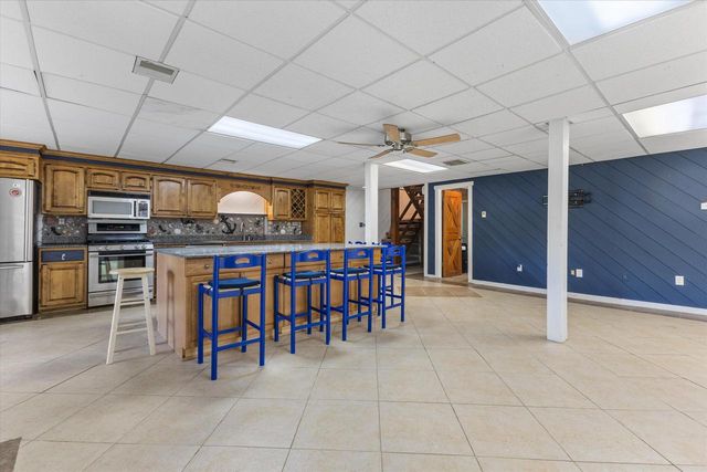 S108W34703 Jacks Bay ROAD, Mukwonago, WI 53149