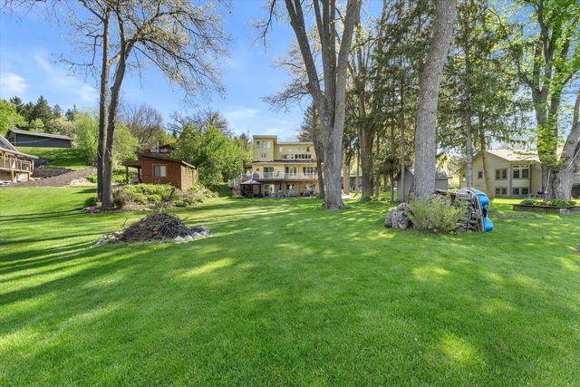 S108W34703 Jacks Bay ROAD, Mukwonago, WI 53149
