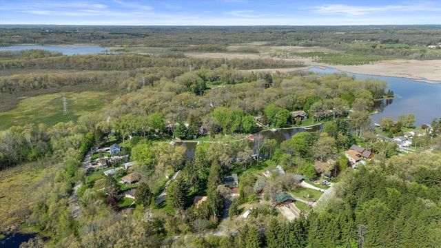 S108W34703 Jacks Bay ROAD, Mukwonago, WI 53149