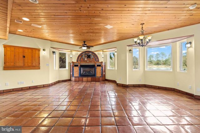 12330 POTOMAC VIEW RD, Newburg, MD 20664