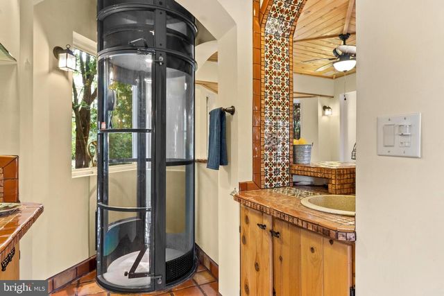 12330 POTOMAC VIEW RD, Newburg, MD 20664