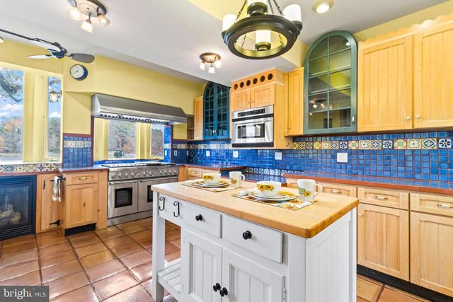 12330 POTOMAC VIEW RD, Newburg, MD 20664