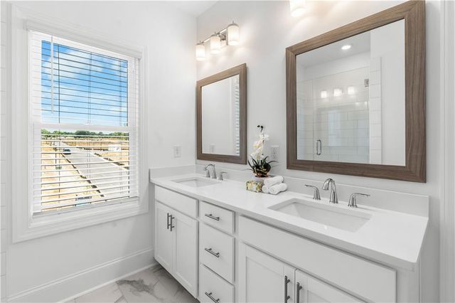4573 Deanston Court 390, Peachtree Corners, GA 30092