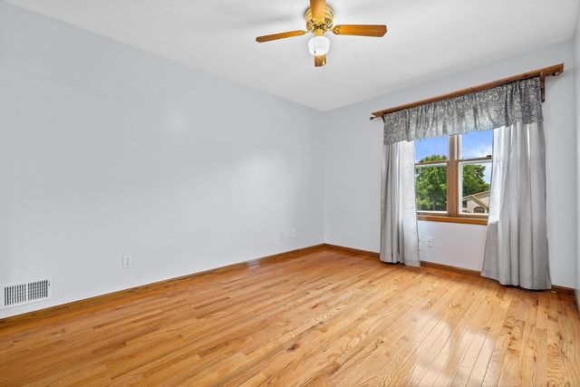 15893 Aime Lane, Wadsworth, IL 60083