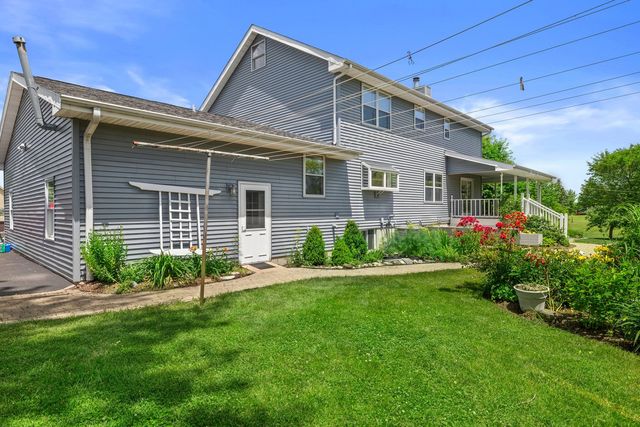 15893 Aime Lane, Wadsworth, IL 60083