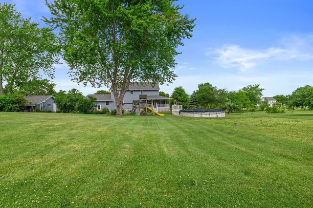15893 Aime Lane, Wadsworth, IL 60083
