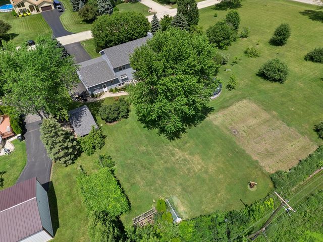 15893 Aime Lane, Wadsworth, IL 60083