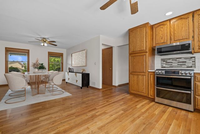 15893 Aime Lane, Wadsworth, IL 60083