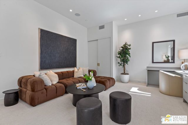 2481 Cahuilla Hills Drive, Palm Springs, CA 92264