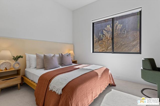 2481 Cahuilla Hills Drive, Palm Springs, CA 92264