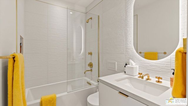 2481 Cahuilla Hills Drive, Palm Springs, CA 92264