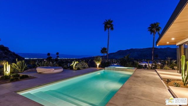 2481 Cahuilla Hills Drive, Palm Springs, CA 92264