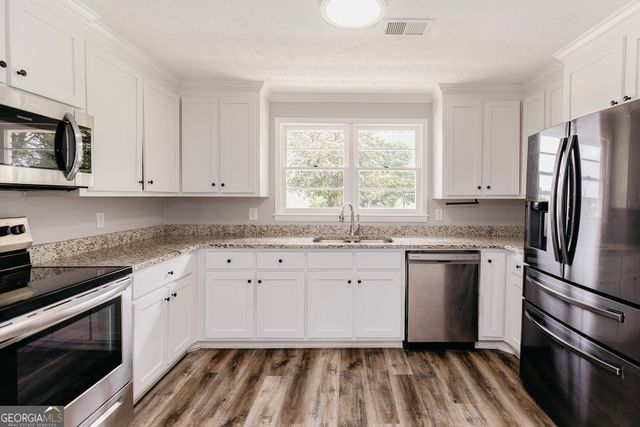 1233 Bethlehem Road, Statham, GA 30666