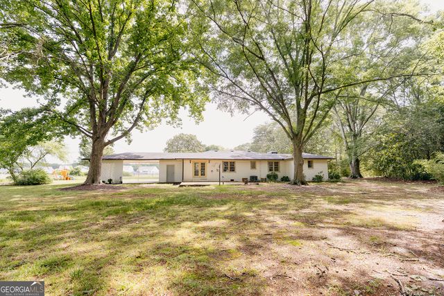 1233 Bethlehem Road, Statham, GA 30666