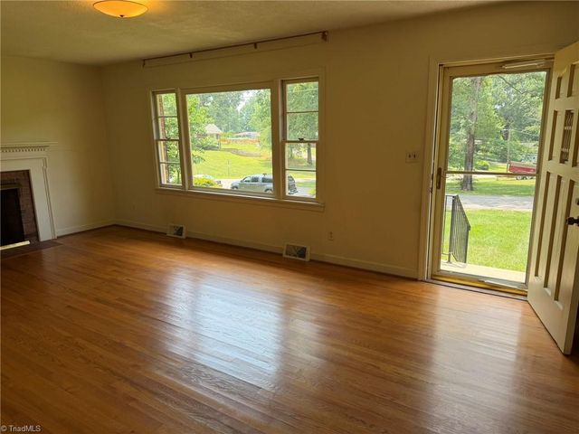 189 Shady Lane, Winston-salem, NC 27107