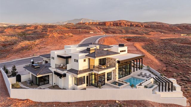 298 E COLIMA RD, Washington, UT 84780