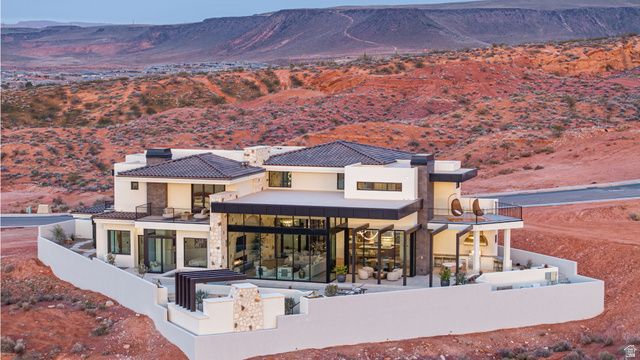 298 E COLIMA RD, Washington, UT 84780