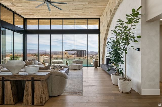 298 E COLIMA RD, Washington, UT 84780