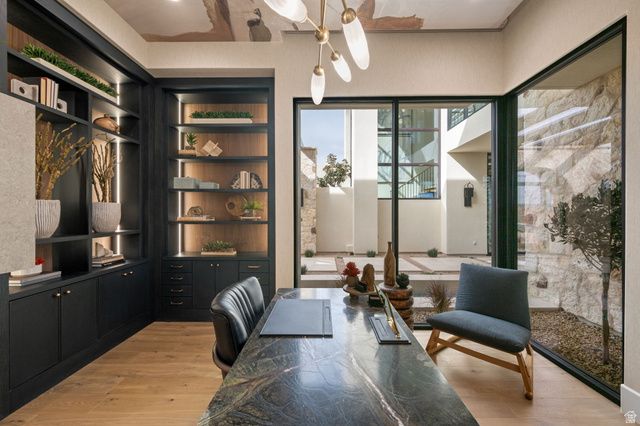 298 E COLIMA RD, Washington, UT 84780