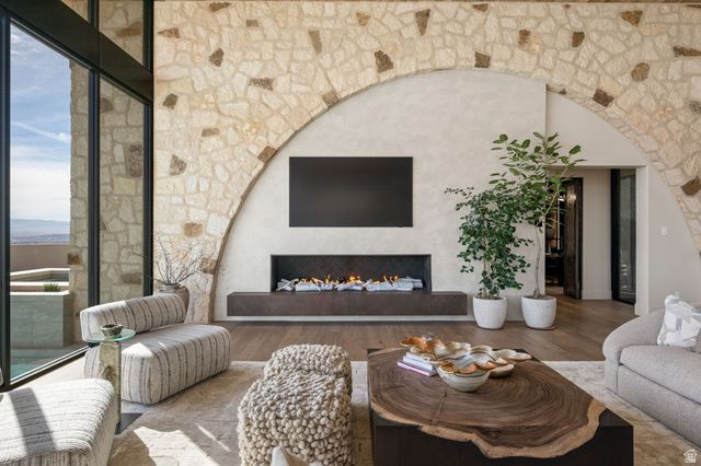 298 E COLIMA RD, Washington, UT 84780