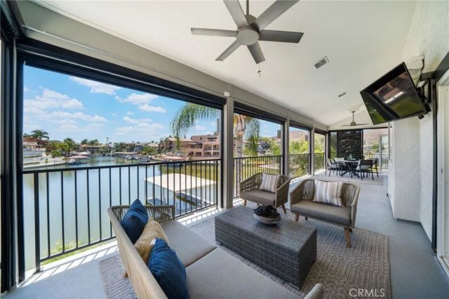 30264 White Wake, Canyon Lake, CA 92587