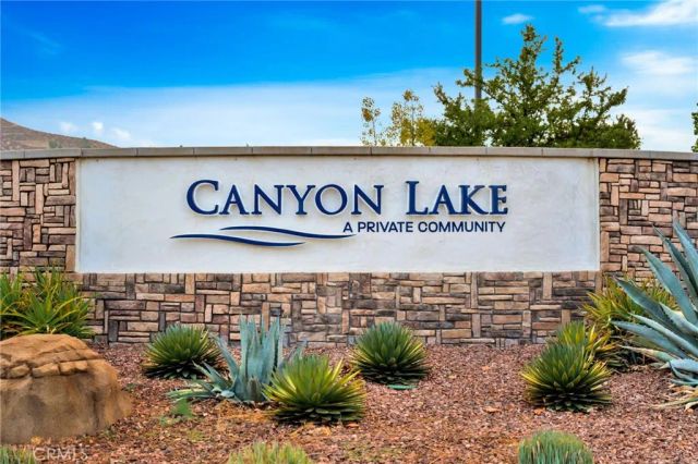 30264 White Wake, Canyon Lake, CA 92587