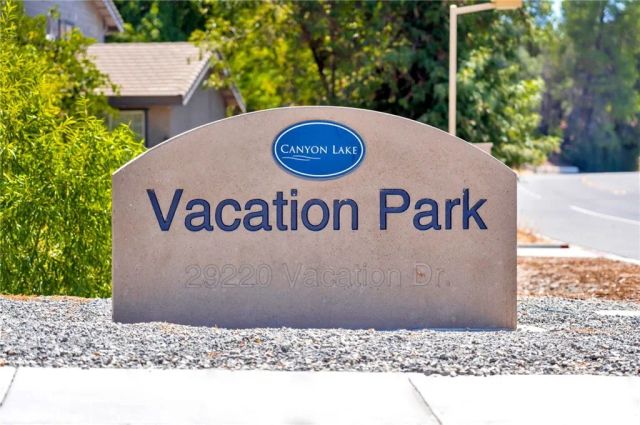 30264 White Wake, Canyon Lake, CA 92587