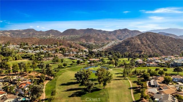 30264 White Wake, Canyon Lake, CA 92587