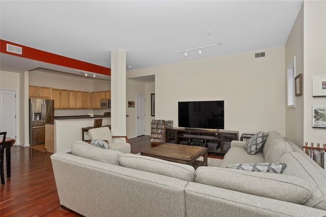 100 Water Street 106, Des Moines, IA 50309