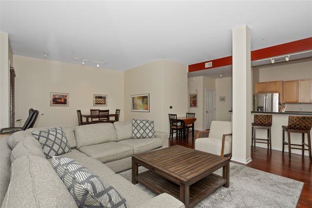 100 Water Street 106, Des Moines, IA 50309