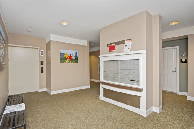 100 Water Street 106, Des Moines, IA 50309